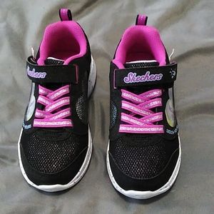 Girls Skechers